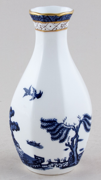 Vase octagonal c1980s